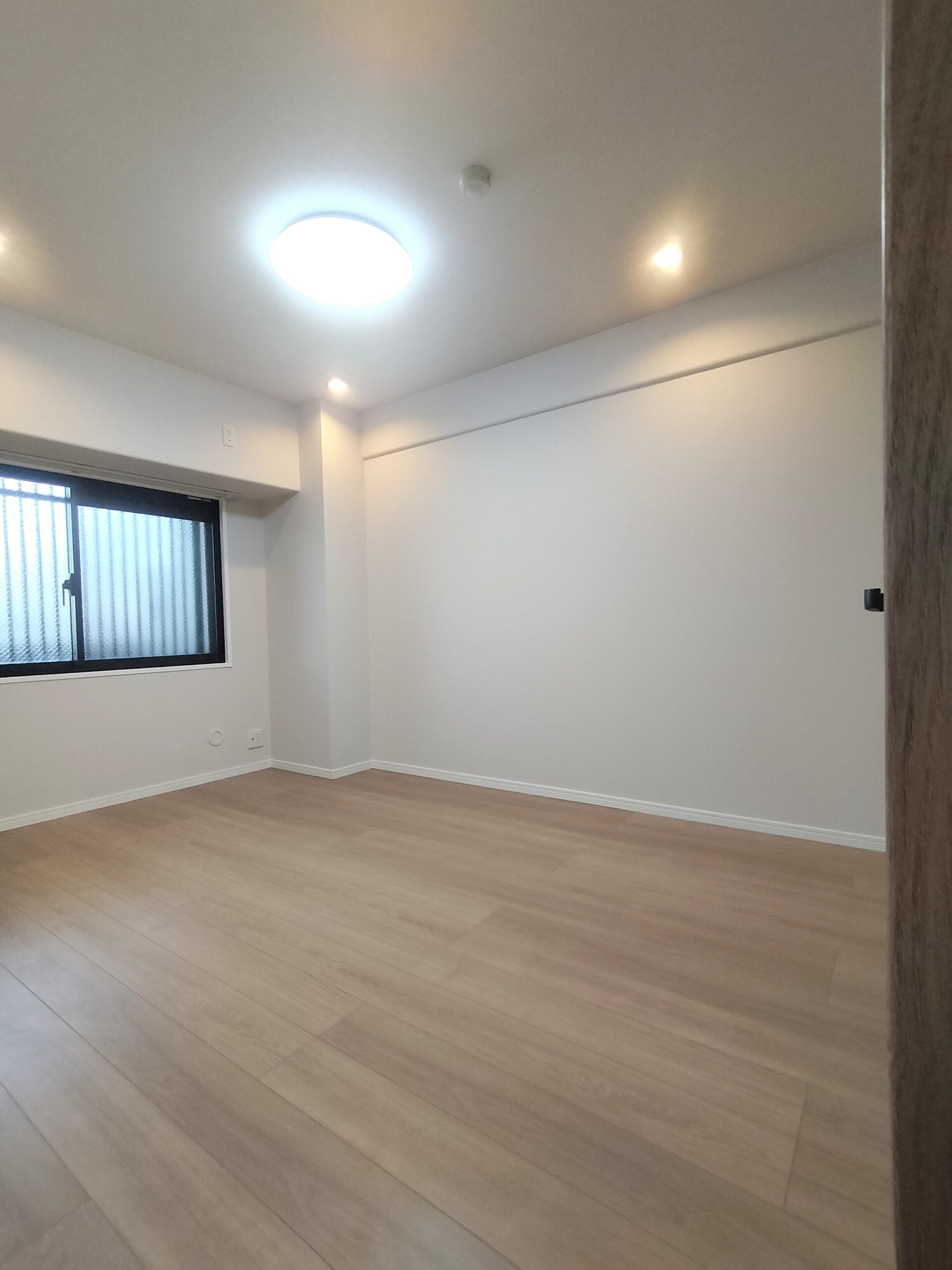 物件画像：【ﾚｼﾞﾃﾞﾝｼｬﾙ】サーパス萱町　1301号室