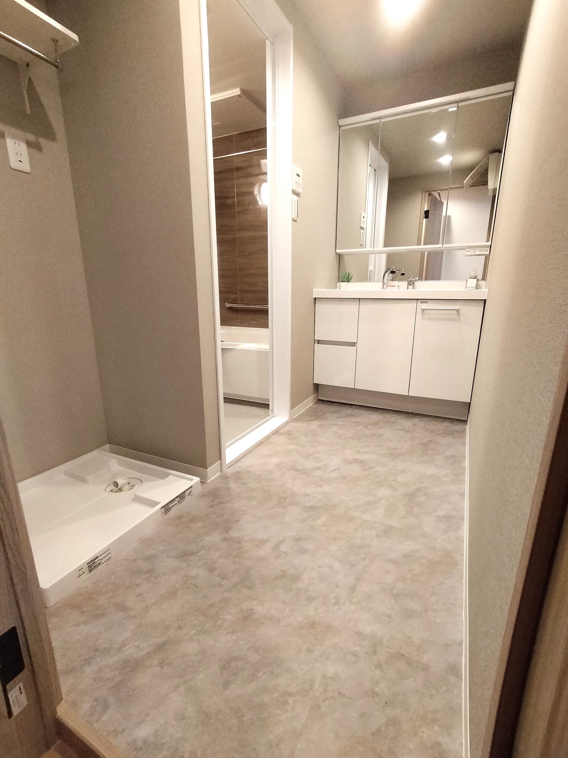 物件画像：【ﾚｼﾞﾃﾞﾝｼｬﾙ】サーパス萱町　1301号室